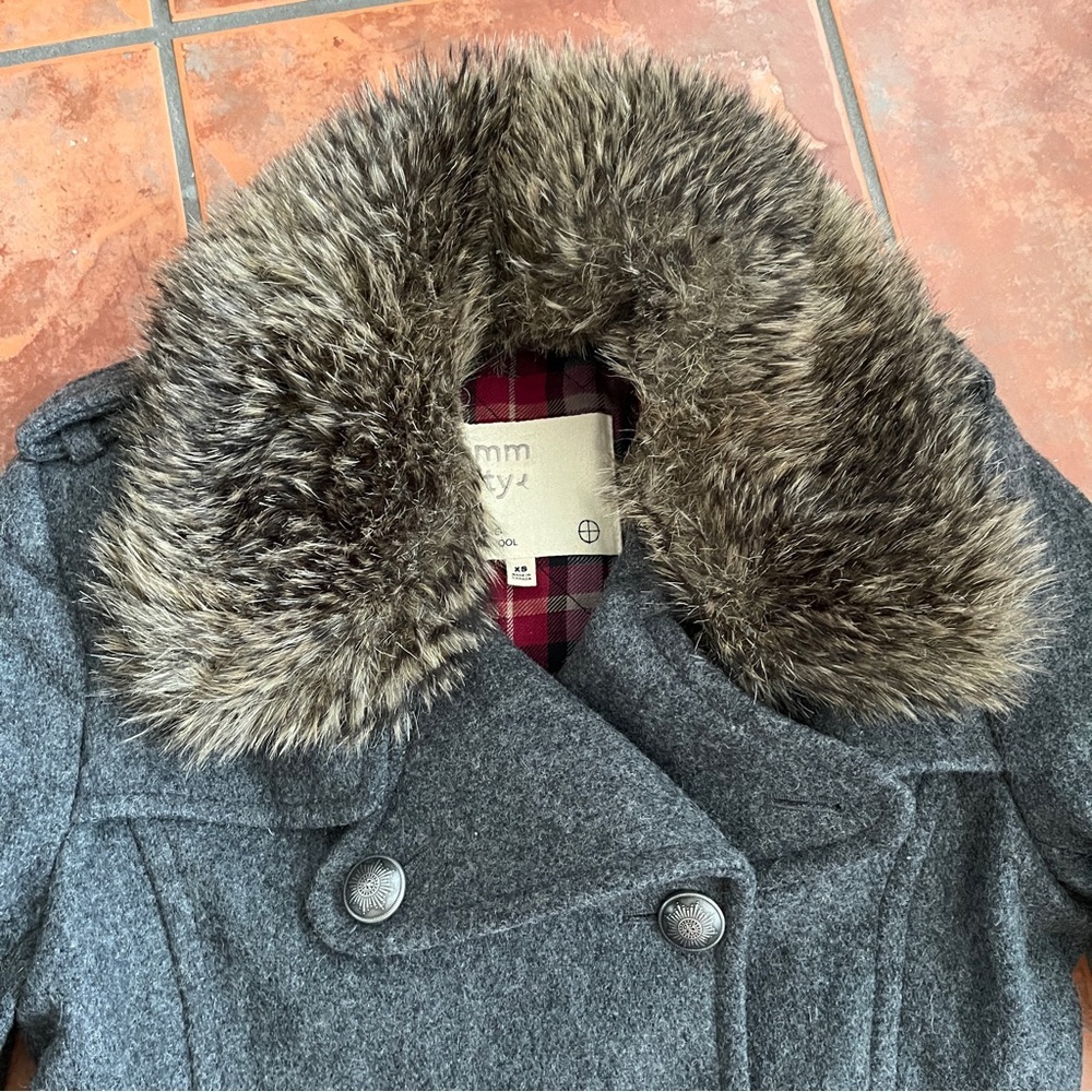 Aritzia Community Wool Peacoat - Picture 14 of 16